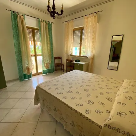 Silvia Residenza Turistica Ferienhaus Santa Domenica (Vibo Valentia)